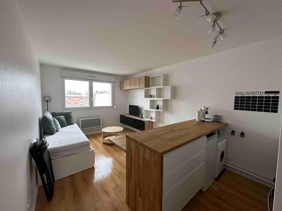 Studio Meuble Daire Amiens Dış mekan fotoğraf
